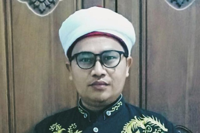 Bantuan Pemprov Banten Untuk Pesantren dan Madrasah, Sepenuh Hati? Oleh: KH Imaduddin Utsman,